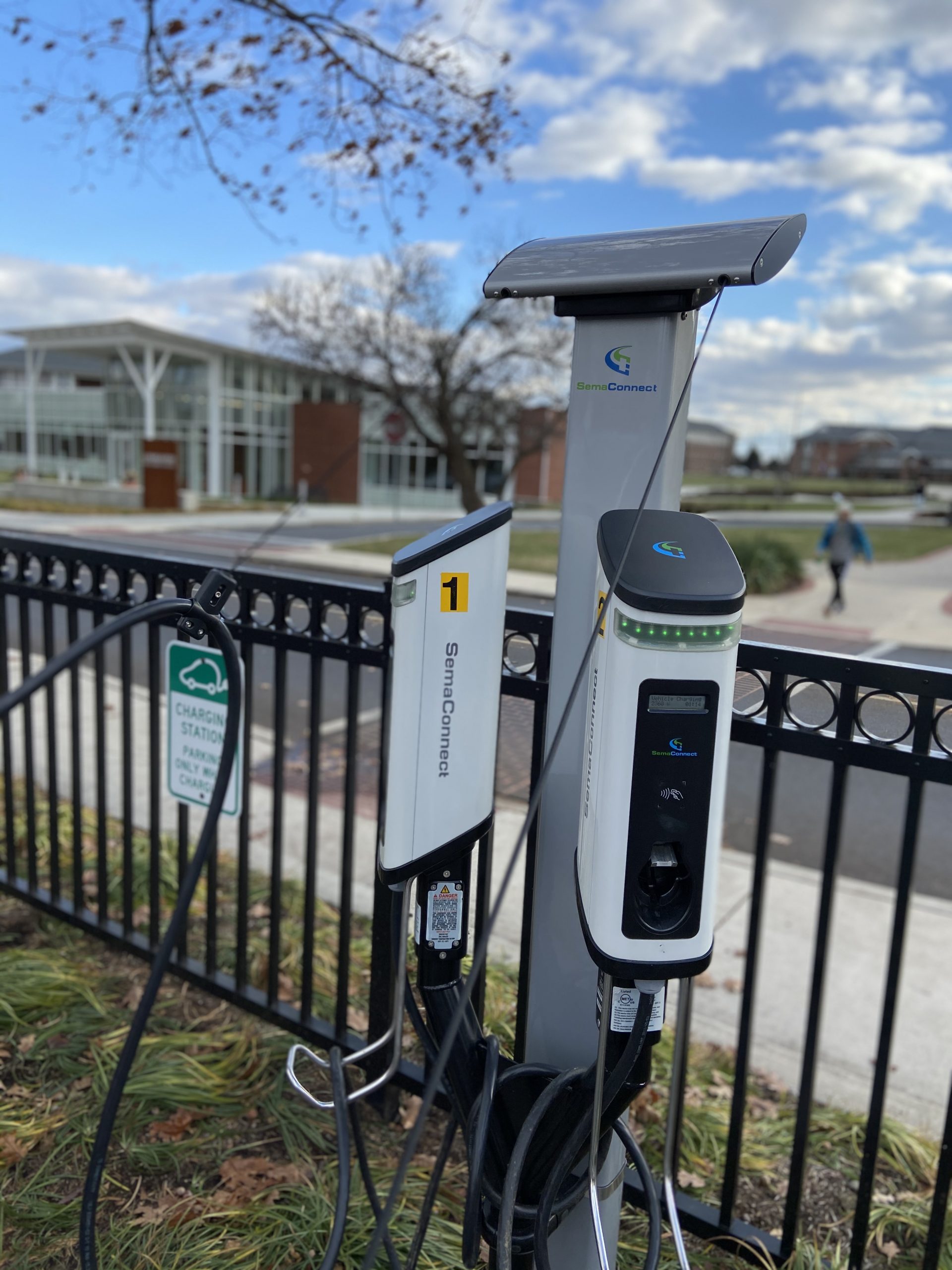 Lancaster Helps Big Using Electric Car Charging Stations